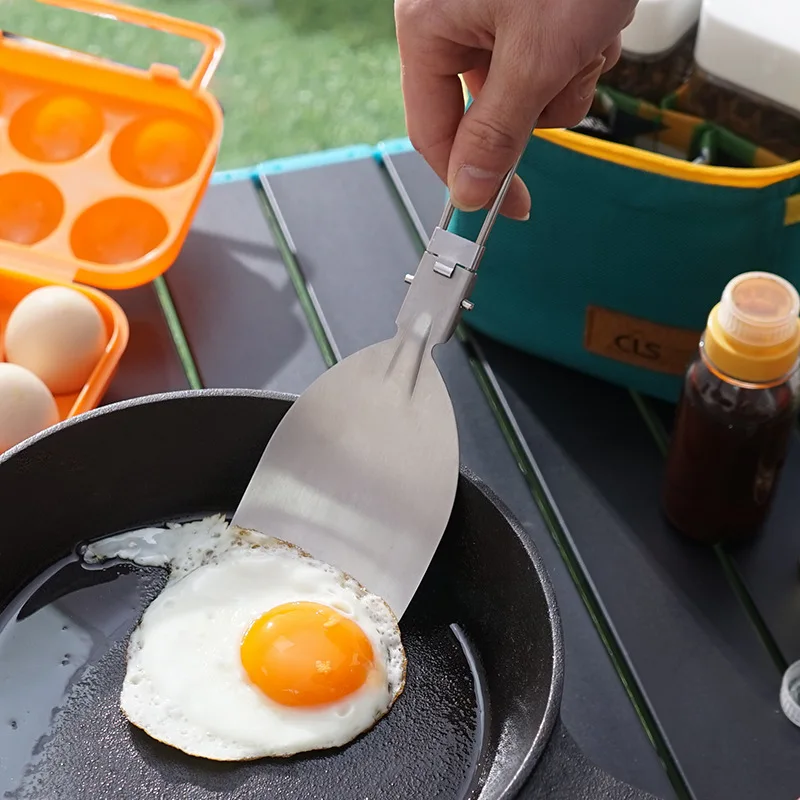 Składana szpatułka kempingowa  – Quechua Camping Cooking Set recenzja i cena